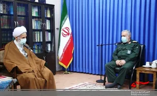 دشمنان مرعوب بنیه معنوی انقلاب هستند/ اساس کار دشمن جنگ رسانه&zwnj;ای و تبلیغاتی است