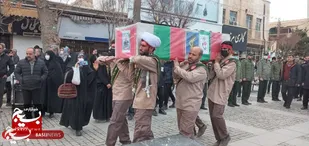 پیکر مطهر شهید &laquo;علی میرزا کریمی&raquo; در اراک تشییع شد