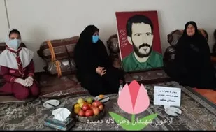 تکریمِ خانواده شهدا یک تکلیف همگانی است