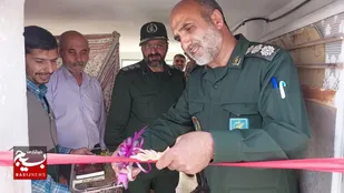 نیروگاه خورشیدی خانگی به نیابت از شهدای خدمت در نایین افتتاح شد