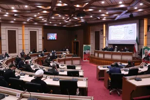 دشمنان در پی مرحله چهارم سکولاریسم در ایران هستند