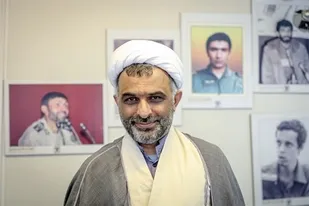 دهم بهمن&zwnj;ماه اختتامیه کنگره شعر دفاع مقدس/ شیراز، میزبان اختتامیه بیست و چهارمین کنگره ملی شعر دفاع مقدس است