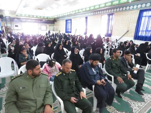 همایش زینبیون با حضور بیش از ۱۰۰ نفر از خواهران بسیجی حوزه حضرت زینب(س) برگزار شد