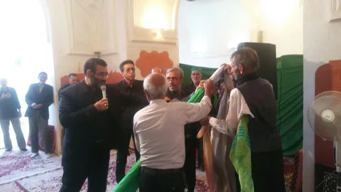آیین علم بندان در مسجد جامع شهرستان جاجرم برگزار شد