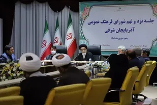 تبیین توفیقات نظام نقش مهمی در تقویت روحیه اجتماعی دارد