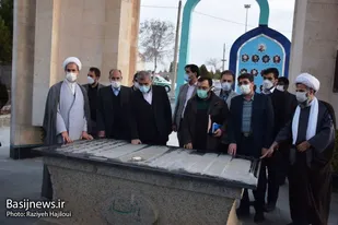 ادای احترام نائب رئیس مجلس شورای اسلامی به شهدای همدان