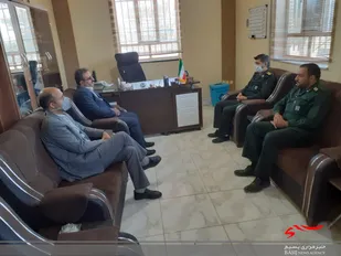 دیدار مدیرعامل و رئیس کارخانه قند شیروان با فرمانده سپاه شهرستان