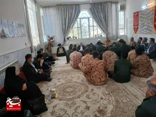 دیدار کارکنان سپاه شهرستان فیروزه با امام جمعه این شهرستان