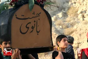 هم&zwnj;نوایی عاشقان فاطمی در مسیر امامزاده زین&zwnj;الشهدا(ع) اهرم