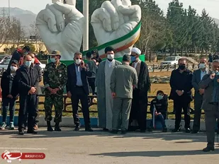 آبیکی ها، پای کار همیشگی انقلاب