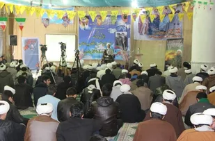 جنگِ جبهه حق با باطل را مذاکره حل نمی کند