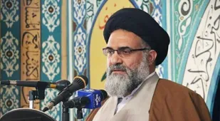 آیت الله حسینی؛ پلیس کهگیلویه و بویراحمد مقتدرانه در همه صحنه&zwnj;ها  حضور دارد