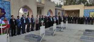 مزار شهدای شهرستان کهنوج غبارروبی شد