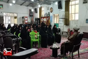اگر در خانواده ابراز محبت نباشد باعث فاصله در افراد خانواده می&zwnj;شود