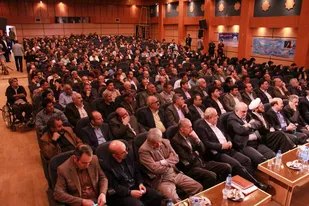 توسعه فرهنگ تحزب و پاسخگویی راهی برای رفاه و آسایش مردم