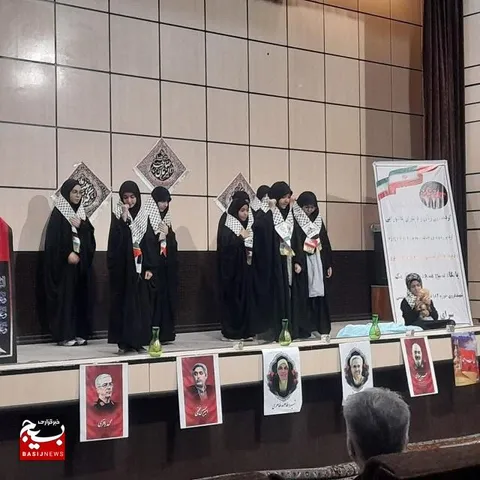 گردهمایی زنان عاشورایی در سرای محله فدک