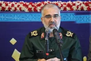 زانو زدن آمریکایی ها در برابر عظمت ایران اسلامی کتمان ناپذیر است