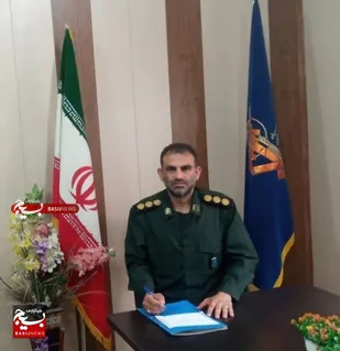 از غبارروبی گلزار شهدا تا برپایی میز خدمت و ویزیت رایگان توسط بسیج عشایر خوزستان
