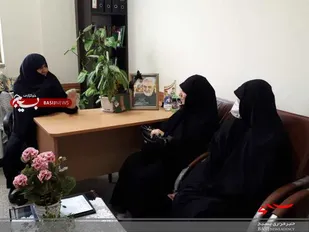 بازدید مسئول بسیج جامعه زنان با کارشناس بسیج دانش&zwnj;آموزی آموزش و پرورش استان همدان
