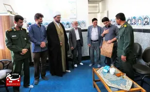 &nbsp;از چهره&zwnj;های قرآنی سپاه ناحیه امام صادق (ع) شهرستان آبیک تجلیل شد