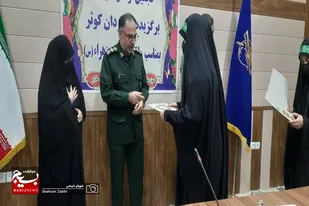تجلیل از فعالان فرهنگی گردان کوثر در سپاه ملایر