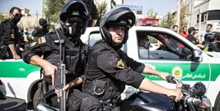 درگیری مسلحانه اراذل و اوباش در خیابان نبرد