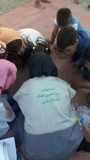 413 مورد خدمات دندانپزشکی در روستای ماهین در طارم سفلی انجام شد.