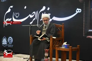 جمهوری اسلامی ایران نمونه&zwnj;ای از تجلی شعاع امامت در عصر حاضر است