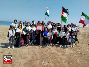 فیلم/ تشکیل زنجیره انسانی مردم شهرستان بابل