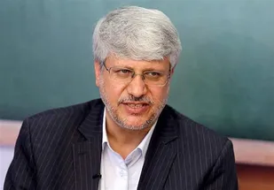 "بسیج" باید در مقابل عملکرد ضعیف و فساد مسوولین موضع&lrm;گیری کند