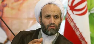 شادترین انسان در عالم از نظر قرآن شهید است/شهیدان شادی را بین افراد در جامعه توزیع می کند