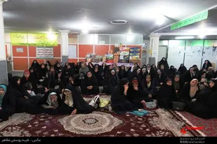 نشست بصیرتی بسیجیان پایگاه آمنه(س) همدان
