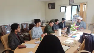 جلسه هیاٌت اندیشه ورز مجمع علوی در شهرکرد