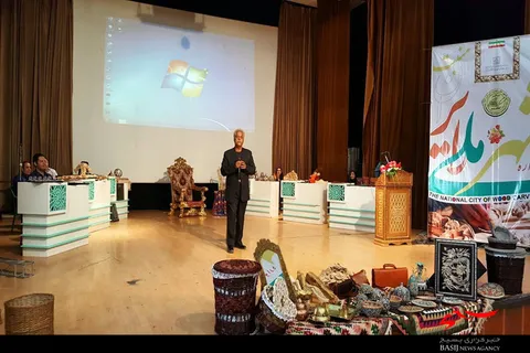 جشن ملی مبل و منبت ملایر