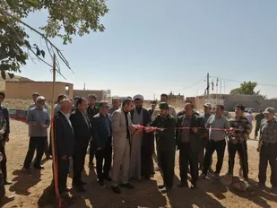 احیاء و مرمت فاز یک قنات در چمگرد شهرستان چناران