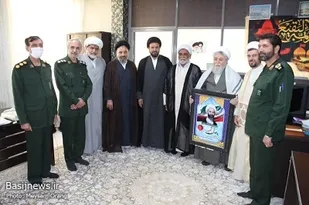 دیدار با خانواده روحانی شهید آیت&zwnj;الله شاه&zwnj;آبادی