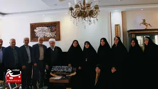 دیدار مسئول نمایندگی ولی&zwnj;فقیه در سپاه البرز، با خانواده سردار شهید مجتبی کرمی
