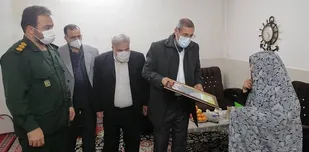 دیدار فرمانده سپاه سیدالشهدا(ع) با خانواده شهید  نجف قلی زاده