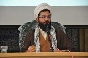 شهید مطهری، عالمی عارف و عامل به عمل بود
