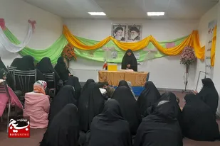 برگزاری ویژه برنامه روز مادر در حوزه حضرت معصومه (س) صالح&zwnj;آباد+تصاویر