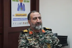 آتش نشان ها در جهت ایمنی جامعه از جان خود مایه می گذارند/دشمن به دنبال گرفتن اراده از ملت ماست