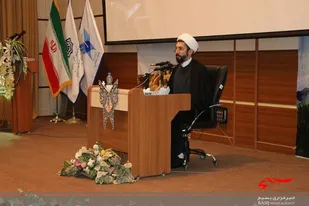 کرامت و رشد انسان از اهداف قیام عاشورا بود