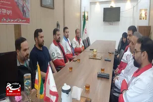 دیدار جمعی از مسئولان بسیج سپاه ناحیه ملایر با رئیس هلال&zwnj;احمر این شهرستان