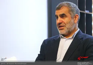 خبرنـــگاران زبانـــی گویـــا برای بیـــان مشـــکلات جامعـــه هستـــند