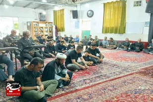 محفل عزای حسینی در روز اربعین در سرخه برپاست