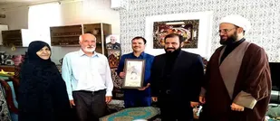 دیدار و تجلیل از خانواده معظم شهیدان زرند درزرند انجام شد