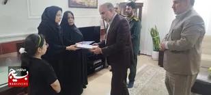 تکریم از خانواده معظم شهید بسیجی جواد کیخا جهانتیغی