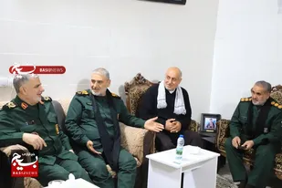 دیدار فرماندهان با سردار پیشکسوت در موکب ام الحسنین چذابه