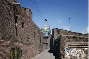 نوسازی۲۸۵۰ واحد مسکونی در بافت فرسوده/ رشد ۷۴ درصدی صدور پروانه

&nbsp;

رییس اداره برنامه ریزی مسکن و بازآفرینی شهری اداره کل راه و شهرسازی استان قزوین از رشد ۷۴ درصدی صدور پروانه ساختمانی در بافت فرسوده خبر داد.