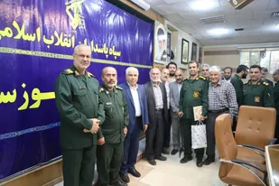 برگزاری مراسم تودیع و معارفه فرمانده بسیج شهید تندگویان (وزارت نفت جنوب) و معاون بهداشت و درمان سپاه ولی عصر (عج) خوزستان&nbsp;